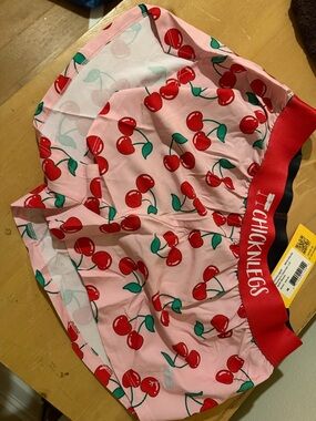 ChicknLegs Pink Cherry Print Running Shorts size M
